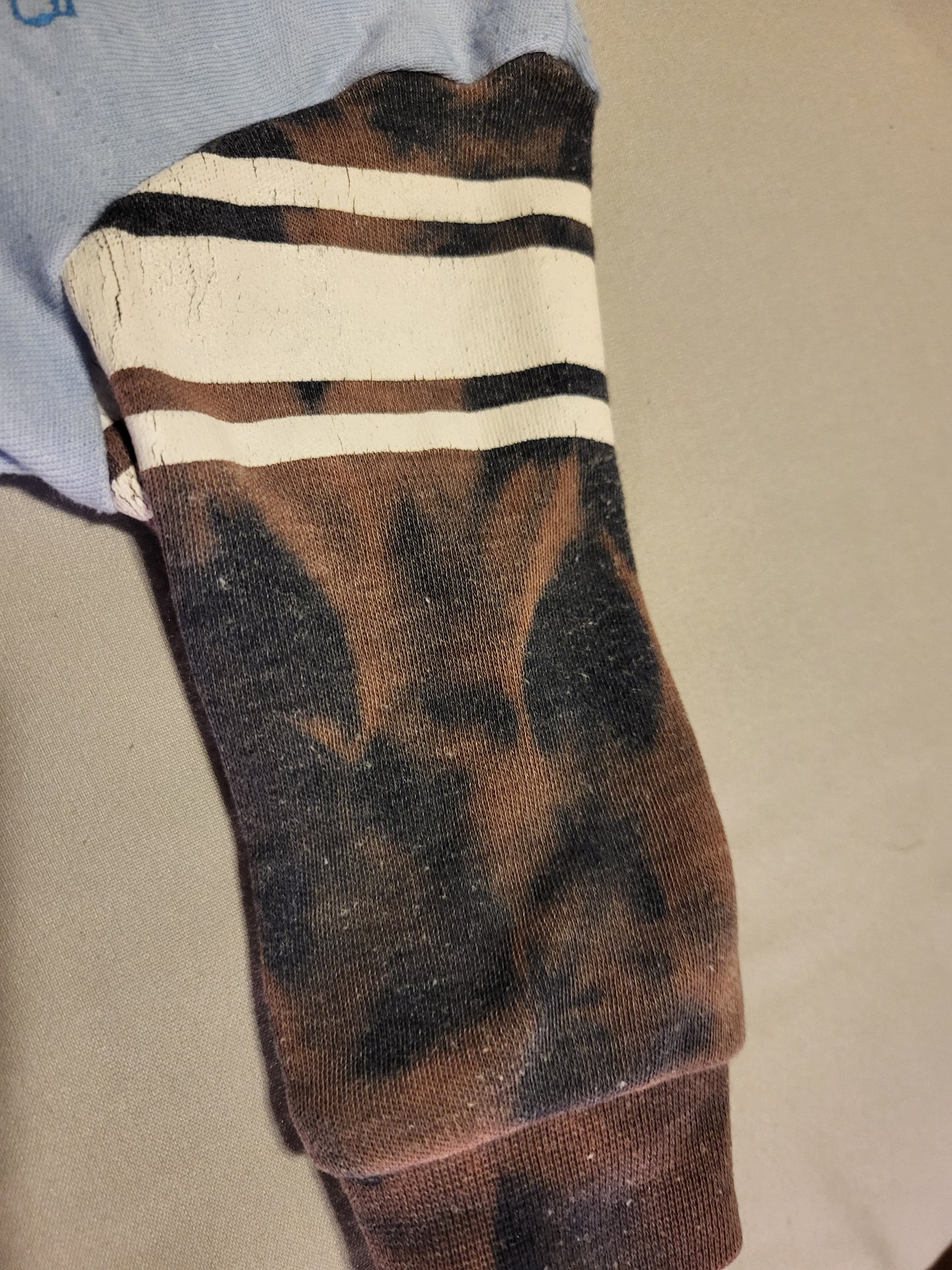 G- Pyjama bleu imparfait - 0/3 mois (taché et délavé)