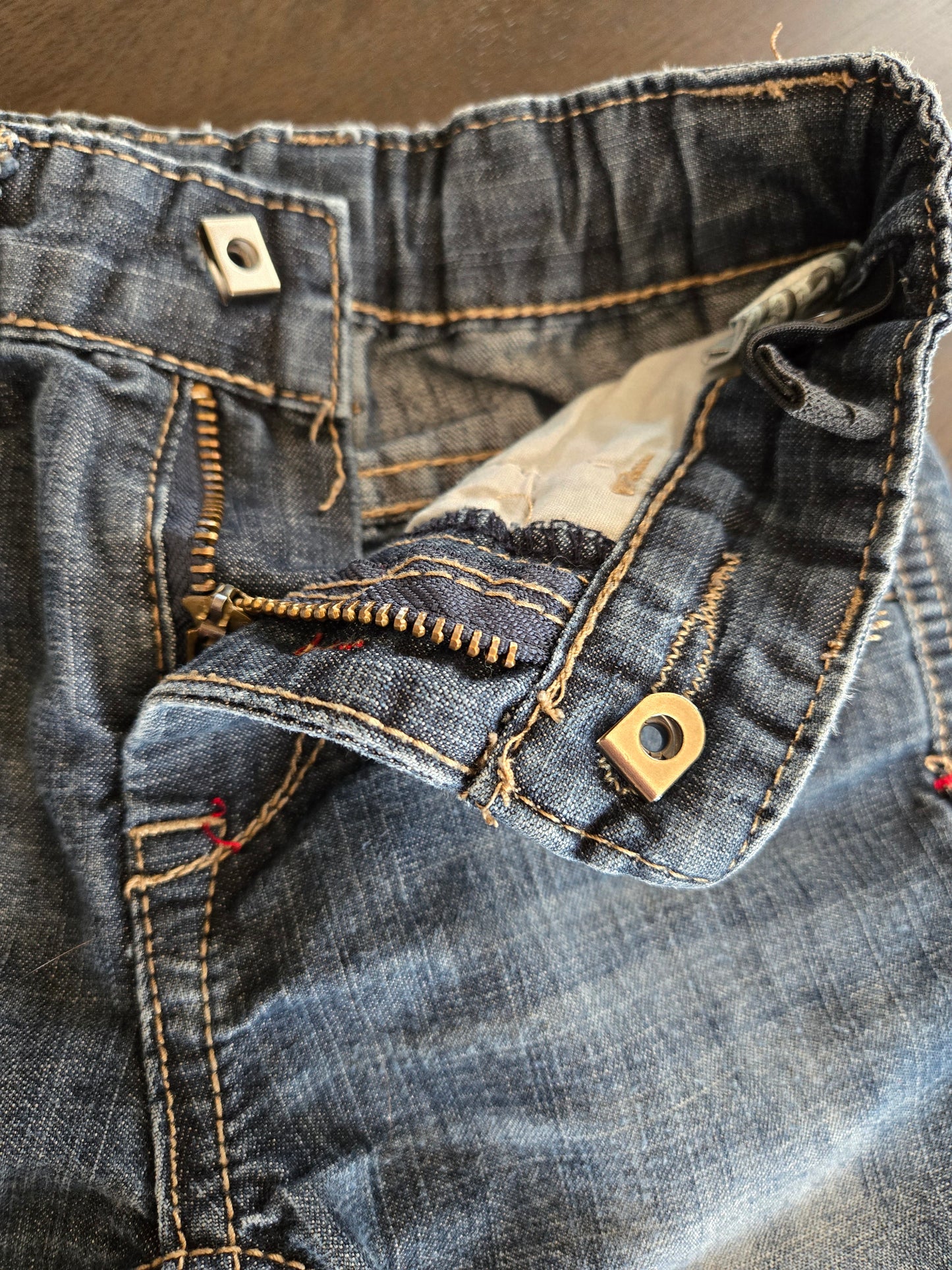 G - Short jeans ajustable avec élastique- 18 mois