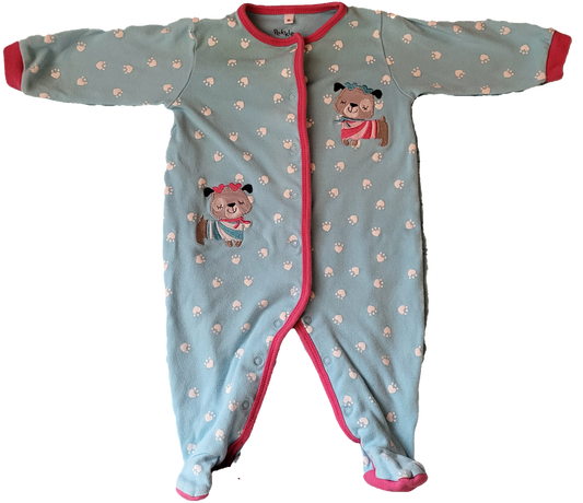 F - Pyjama bleu chien imparfait - 6 mois taché sur le premier bouton
