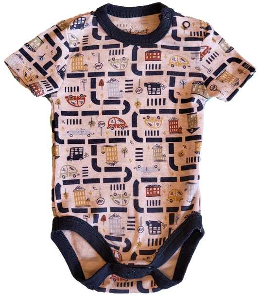 G - Cache-couche ville - 3 mois - Neuf