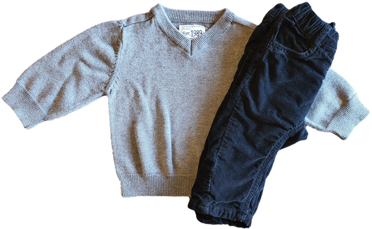 G - Ensemble pull gris et pantalon noir - 6-9 mois
